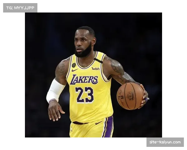 詹姆斯成历史首位征战23季球员 职业生涯延续传奇 詹姆斯成历史首位征战23季球员 职业生涯延续传奇